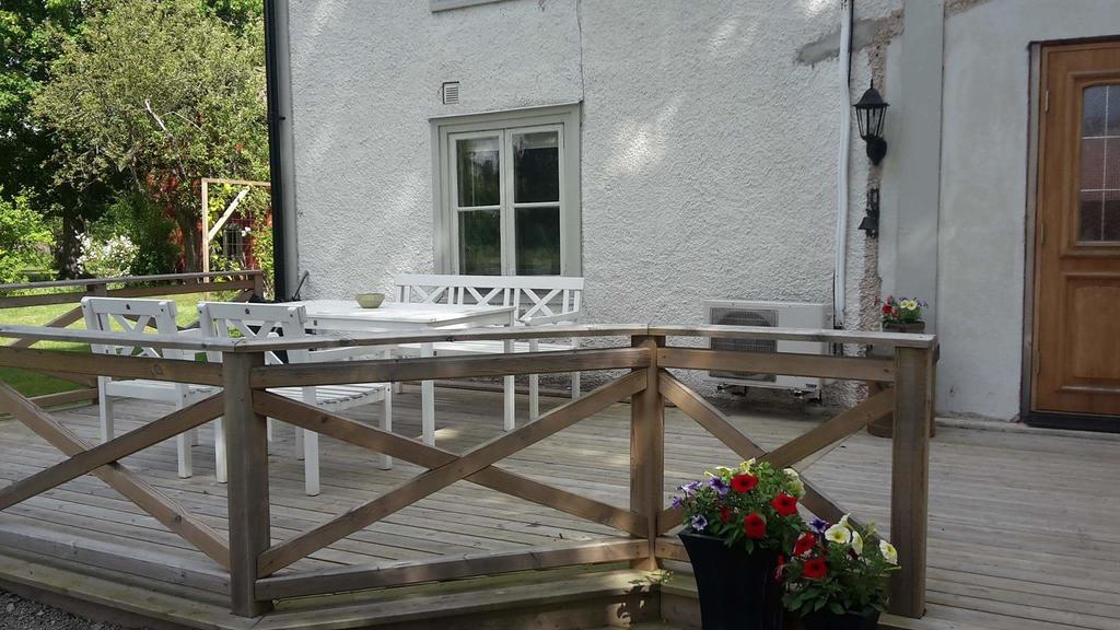 Villa Bjaerkeryd Soedergard Bed & Stable Kisa Esterno foto