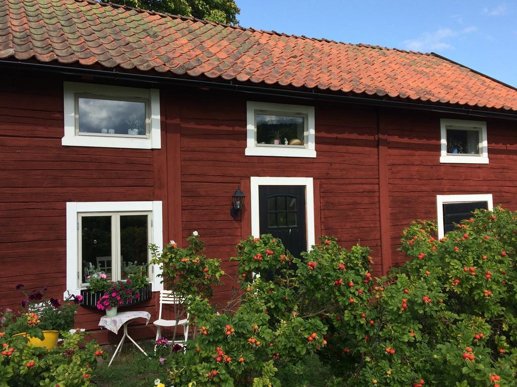 Villa Bjaerkeryd Soedergard Bed & Stable Kisa Esterno foto